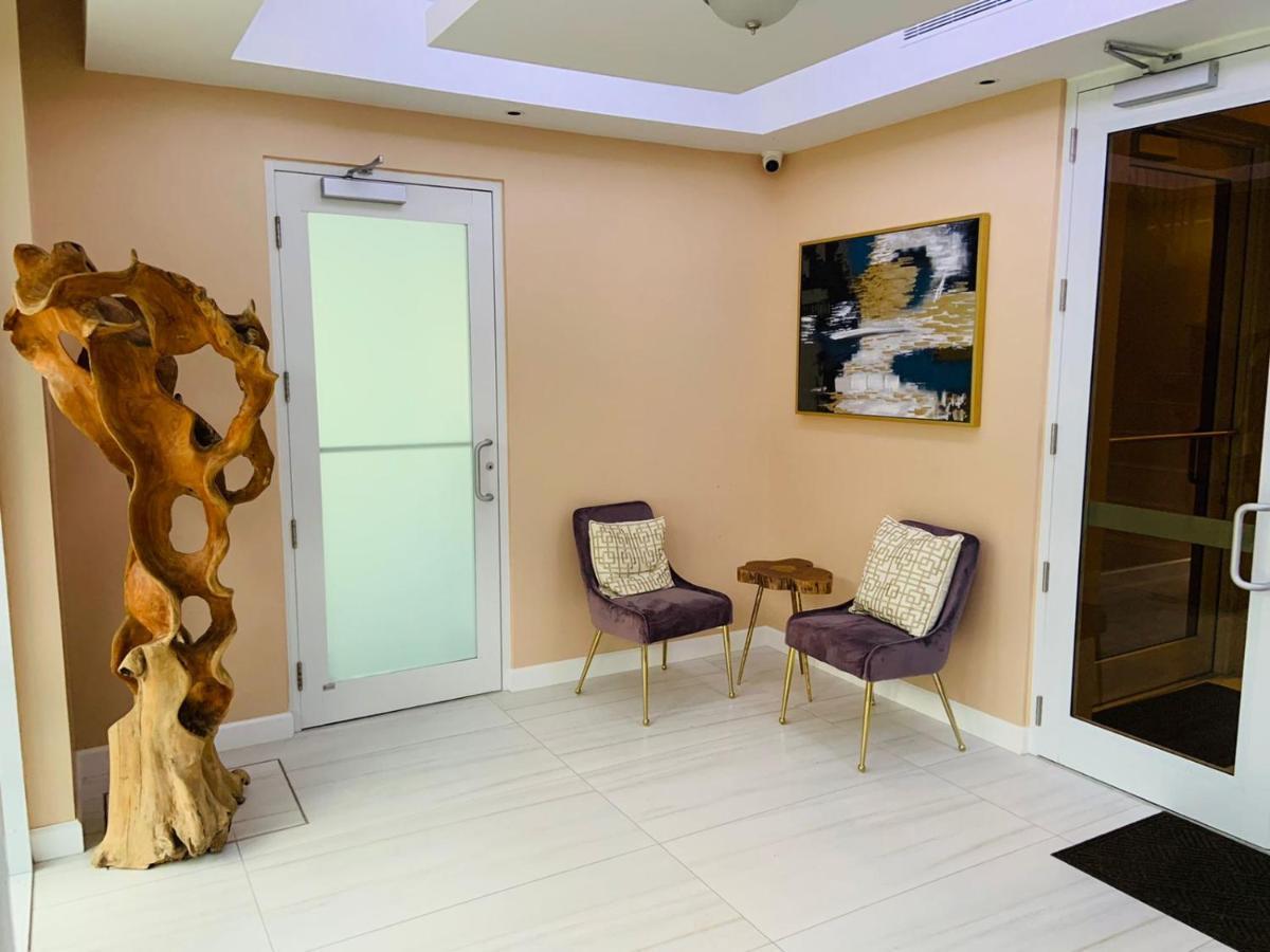 רוד טאון The New View Inn מראה חיצוני תמונה