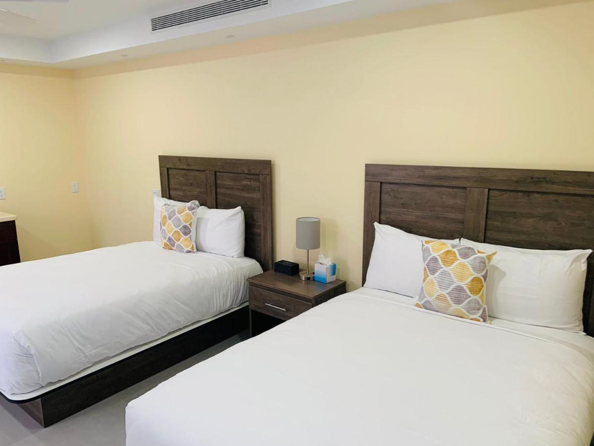רוד טאון The New View Inn מראה חיצוני תמונה